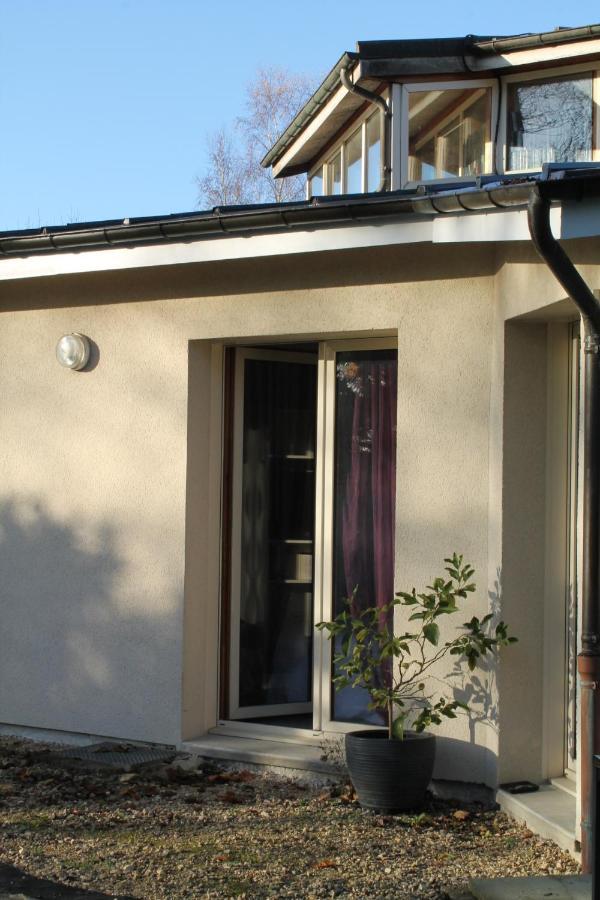 Chambre D'Hotes Le Prieure Gommerville Exterior photo