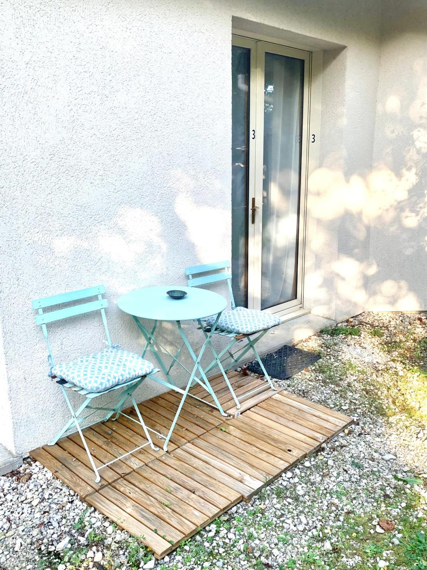 Chambre D'Hotes Le Prieure Gommerville Exterior photo